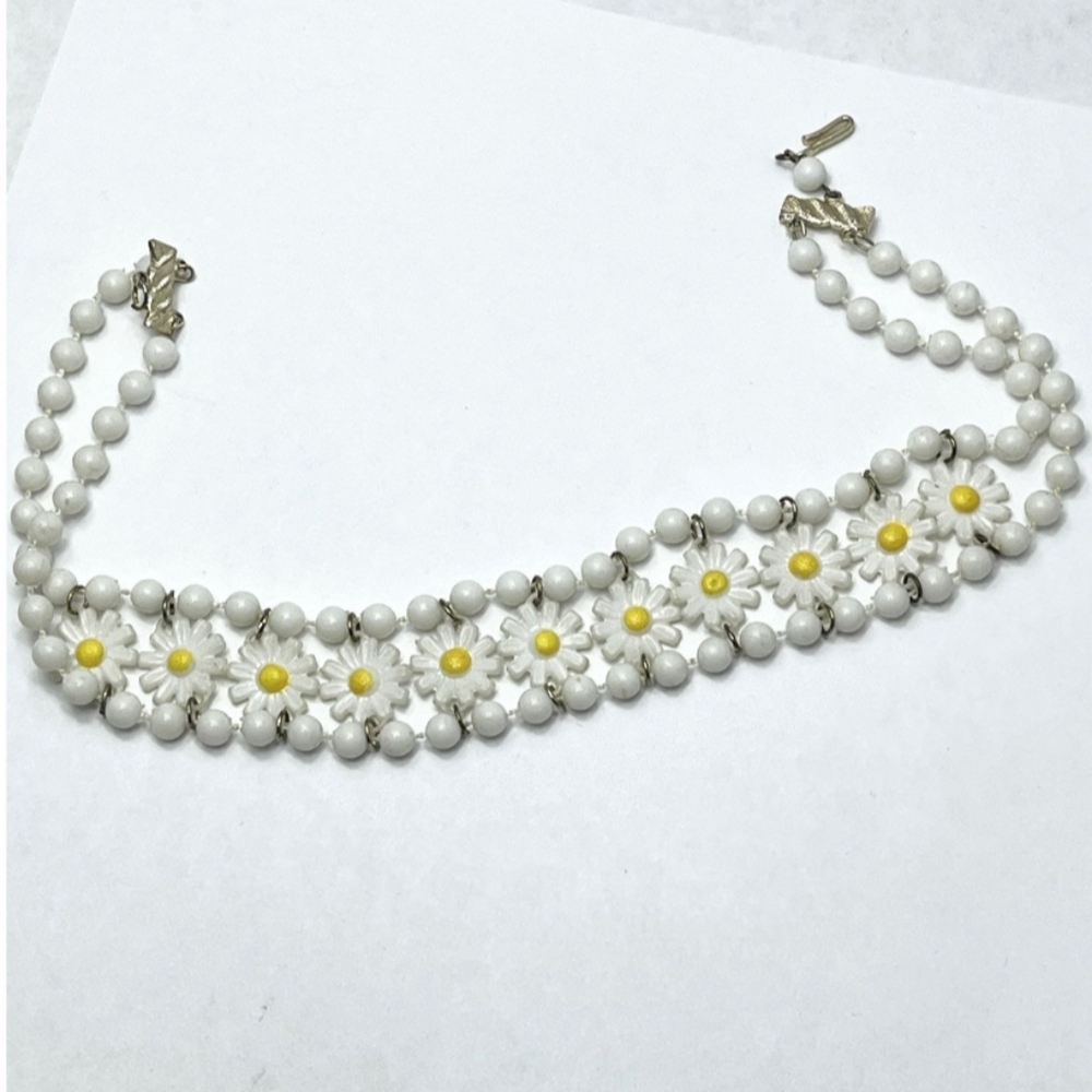 🌼 Vintage Hong Kong flower choker necklace - Picture 3 of 4